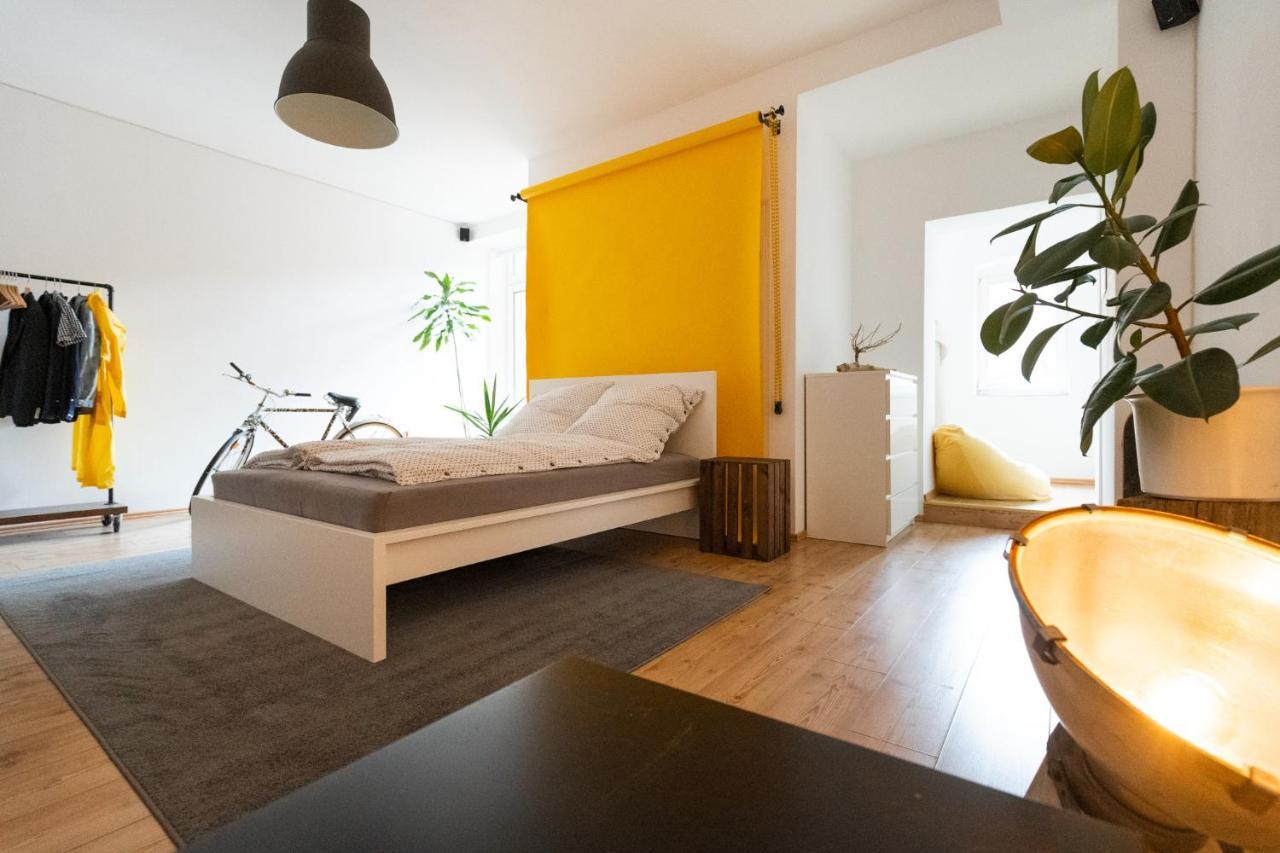 Altbau-Studio 230m² mit Wintergarten bis 10 Pers. Erfurt Exterior foto